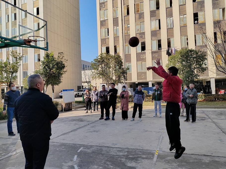 1735521383926349.jpg 1735521383926349.jpg